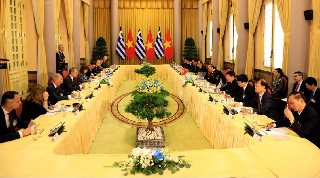 chu tich nuoc nguyen xuan phuc chu tri le don va hoi dam voi tong thong hy lap hinh 3