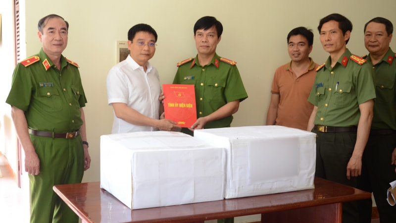pha thanh cong chuyen an ma tuy xuyen quoc gia thu giu 115 banh heroin hinh 3