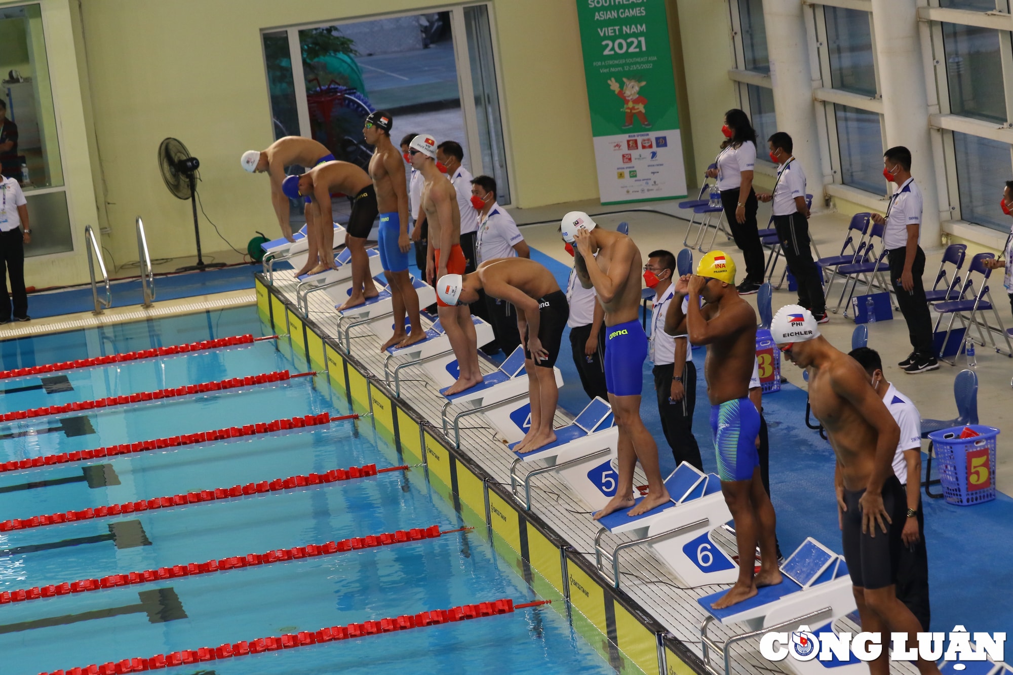 kinh ngu nguyen huy hoang gianh hcv noi dung 400 m boi tu do nam hinh 2