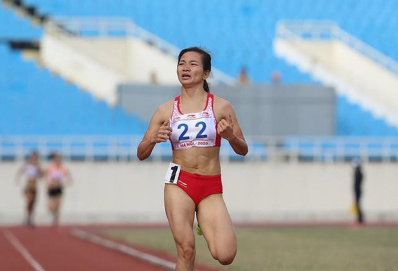 nghi luc phi thuong cua oc tieu nguyen thi oanh de gat hai vinh quang hinh 2