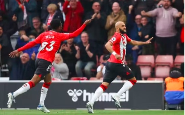 thang southampton 2 1 liverpool tiep tuc bam duoi man city tren bxh ngoai hang anh hinh 3