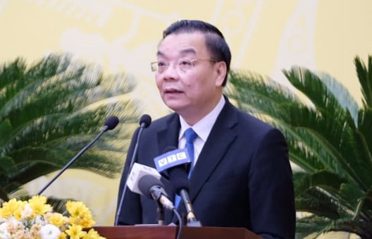 de nghi bo chinh tri xem xet thi hanh ky luat chu tich ubnd tp ha noi chu ngoc anh hinh 1