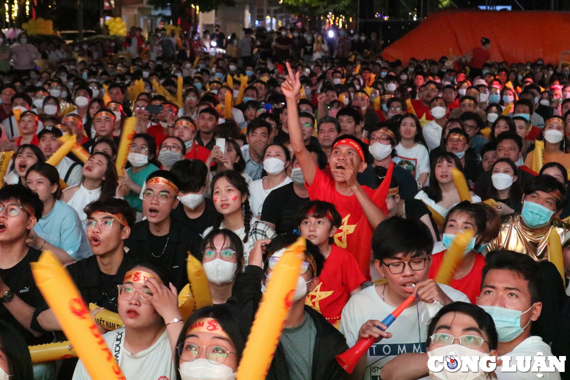 u23 viet nam vao chung ket nguoi ham mo chay het minh trong chien thang hinh 1