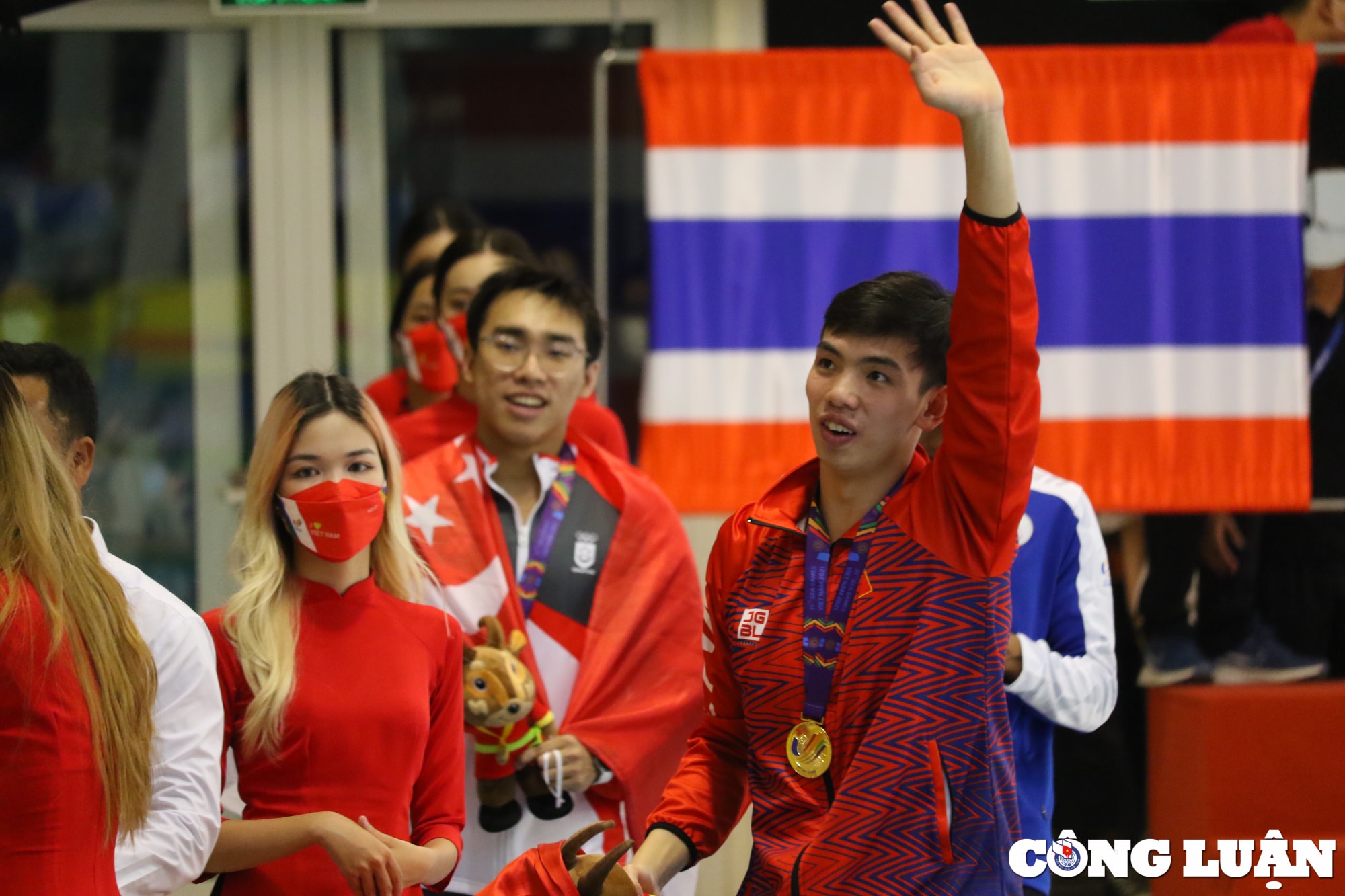 nguyen huy hoang gianh hcv noi dung 200 m boi buom nam hinh 13