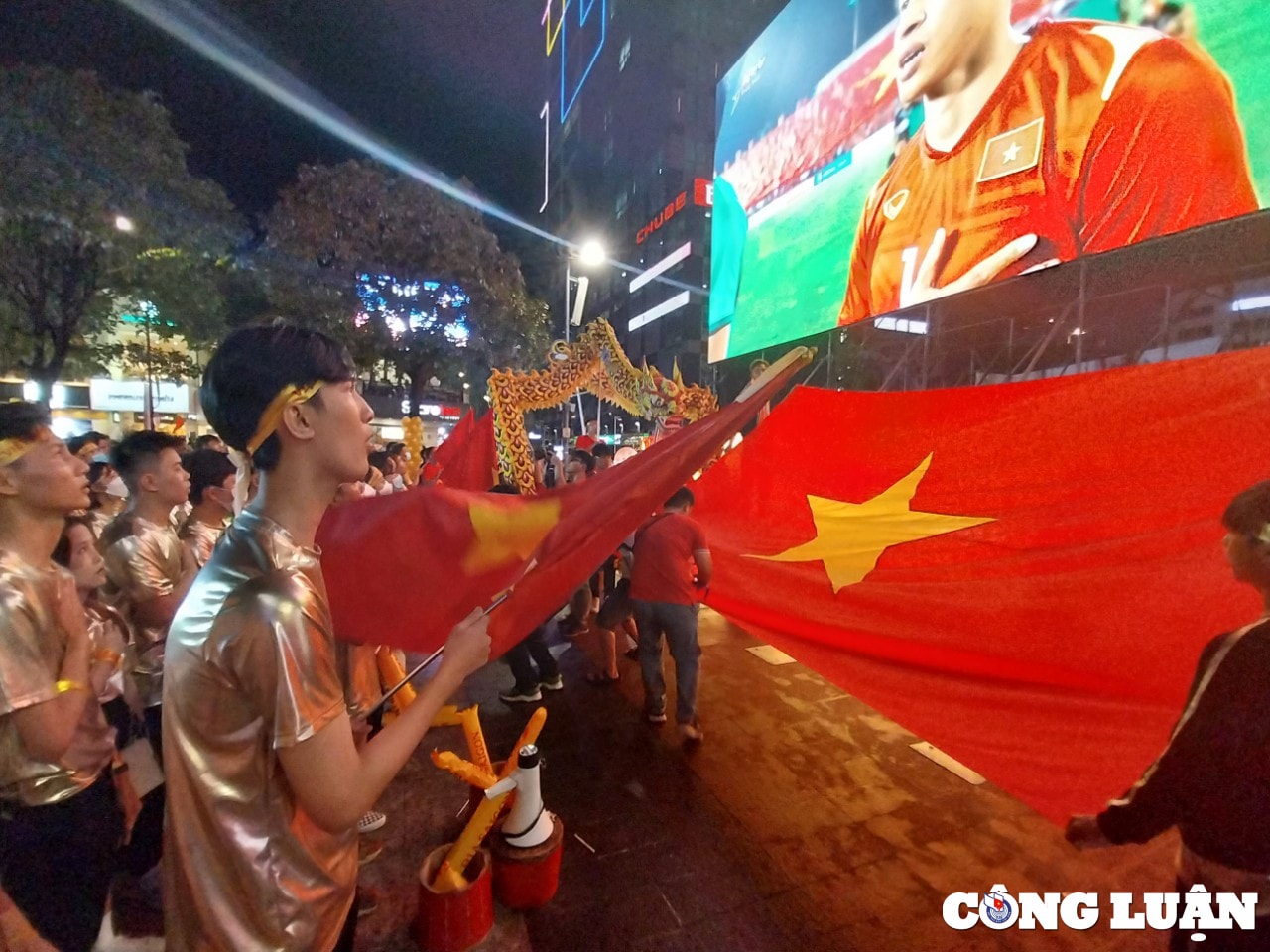 u23 viet nam vao chung ket nguoi ham mo chay het minh trong chien thang hinh 7