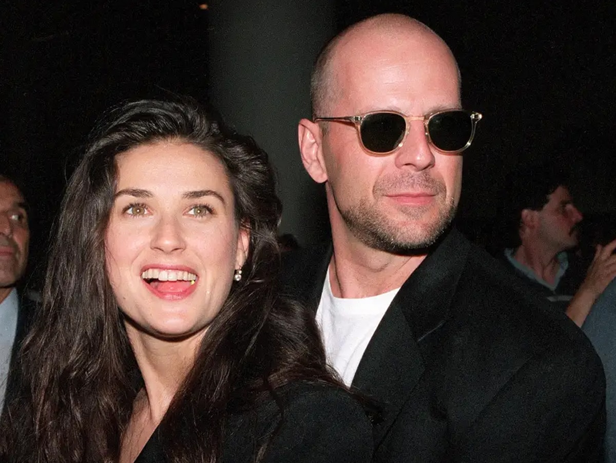 vo cua bruce willis het loi khen ngoi tinh cu cua chong hinh 3
