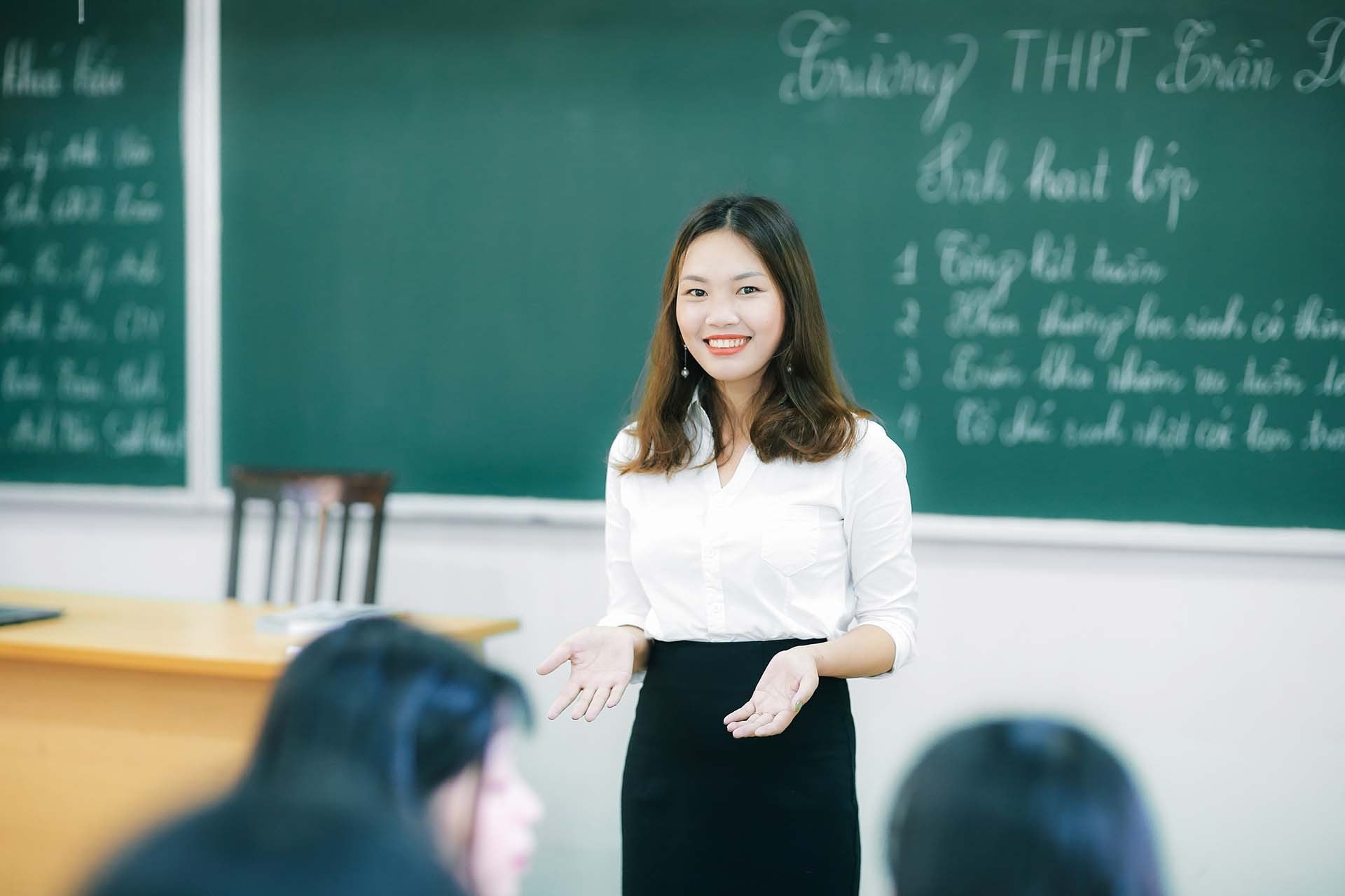 giao vien duoc xep luong tuong ung voi hang chuc danh nghe nghiep hinh 1