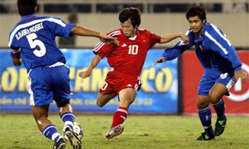 nhin lai 4 tran chung ket viet nam vs thai lan o mon bong da nam sea games hinh 3