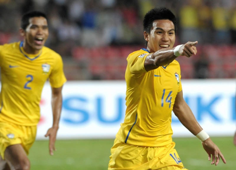 nhin lai 4 tran chung ket viet nam vs thai lan o mon bong da nam sea games hinh 4
