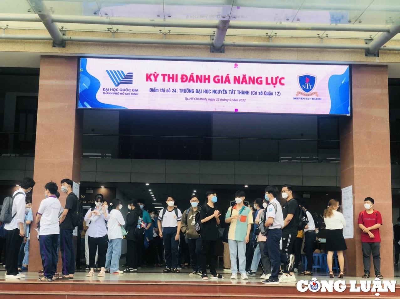 hang nghin thi sinh du thi danh gia nang luc dot 2 quyet tam gianh ve vao dai hoc cao dang hinh 13