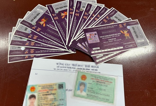 xu phat 2 phe ve rao ban giay moi tran chung ket 20 trieu dong cap hinh 1