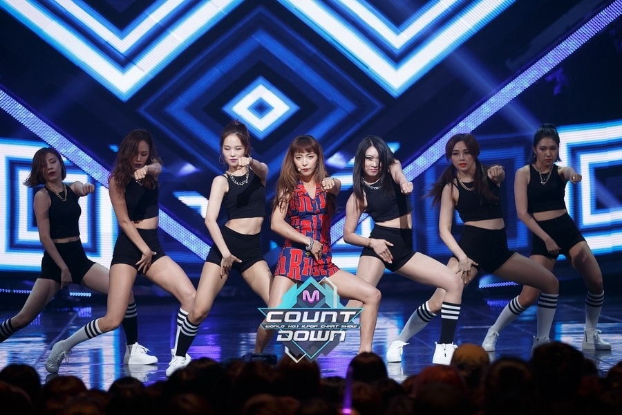 m countdown chinh thuc mo cua cho khan gia sau hai nam hinh 2
