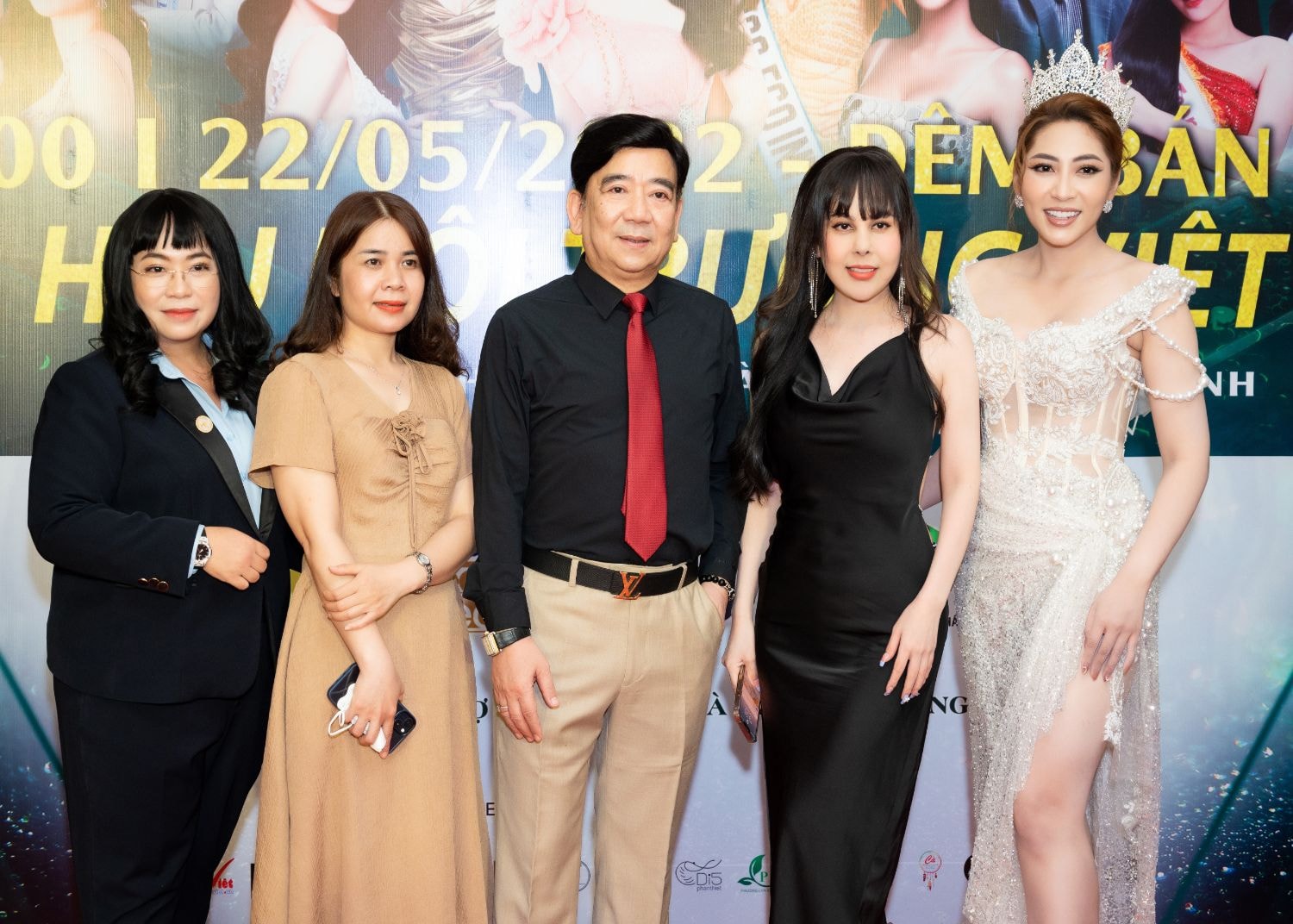 30 nhan sac viet khoe tai trong dem ban ket hoa hau moi truong viet nam 2022 hinh 4