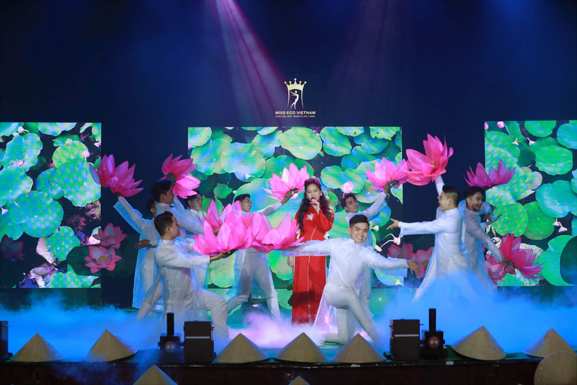 30 nhan sac viet khoe tai trong dem ban ket hoa hau moi truong viet nam 2022 hinh 8