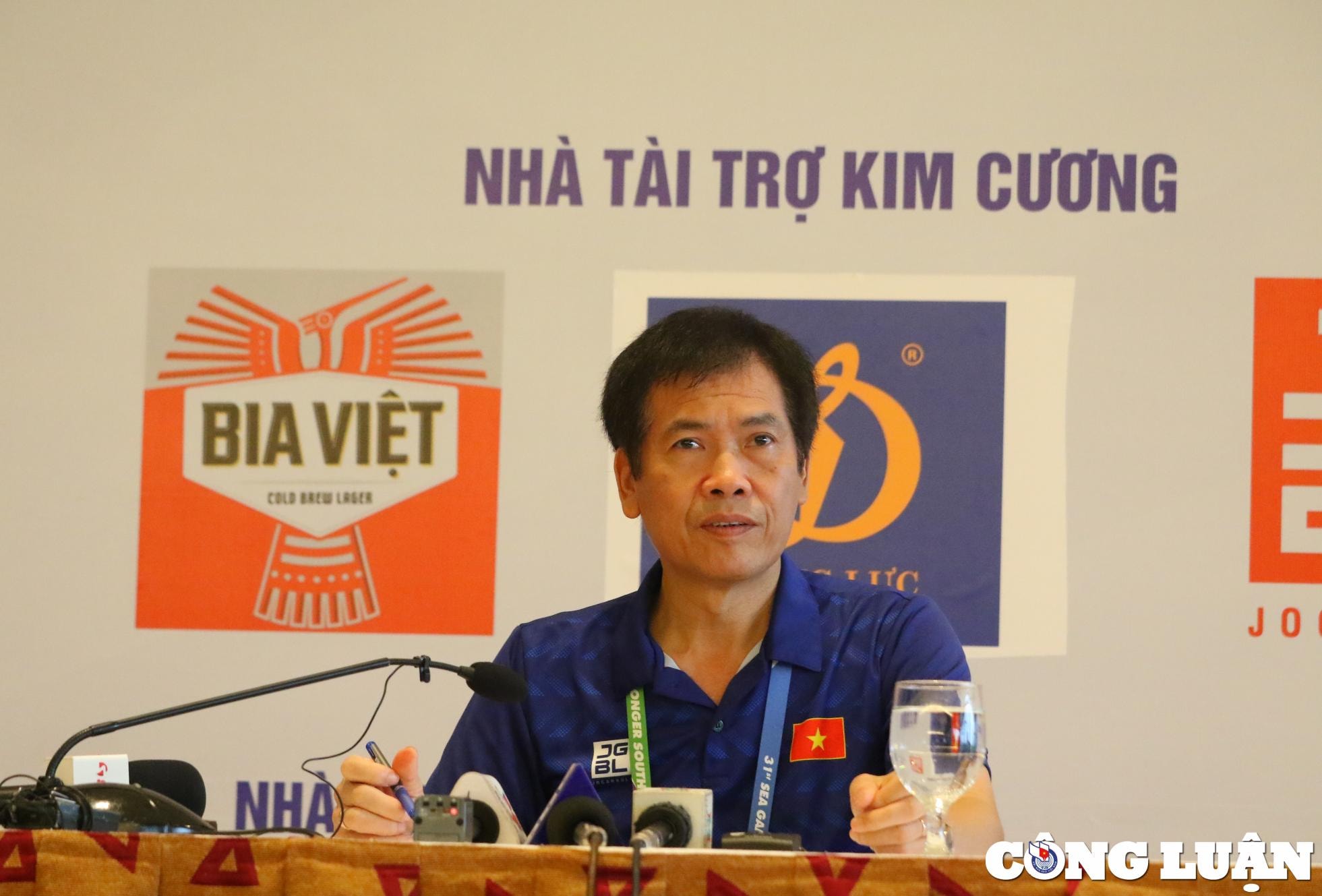 ong tran duc phan sea games 31 dien ra song phang khach quan hinh 1