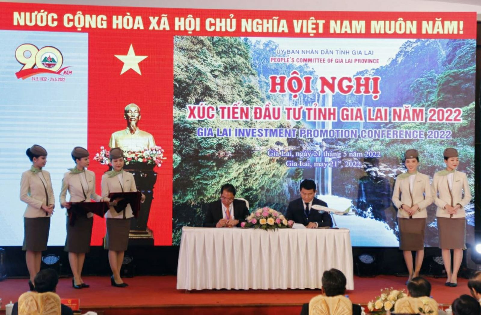 bamboo airways ky thoa thuan hop tac xuc tien du lich toan dien voi tinh gia lai hinh 1