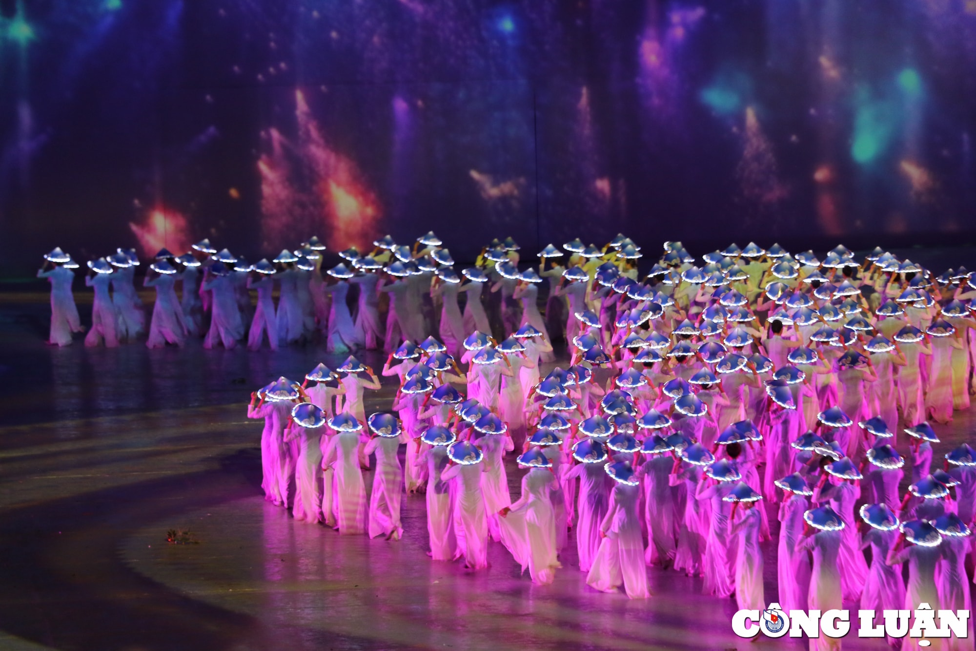 le be mac sea games 31 se dien ra tai cung dien kinh trong nha ha noi hinh 1