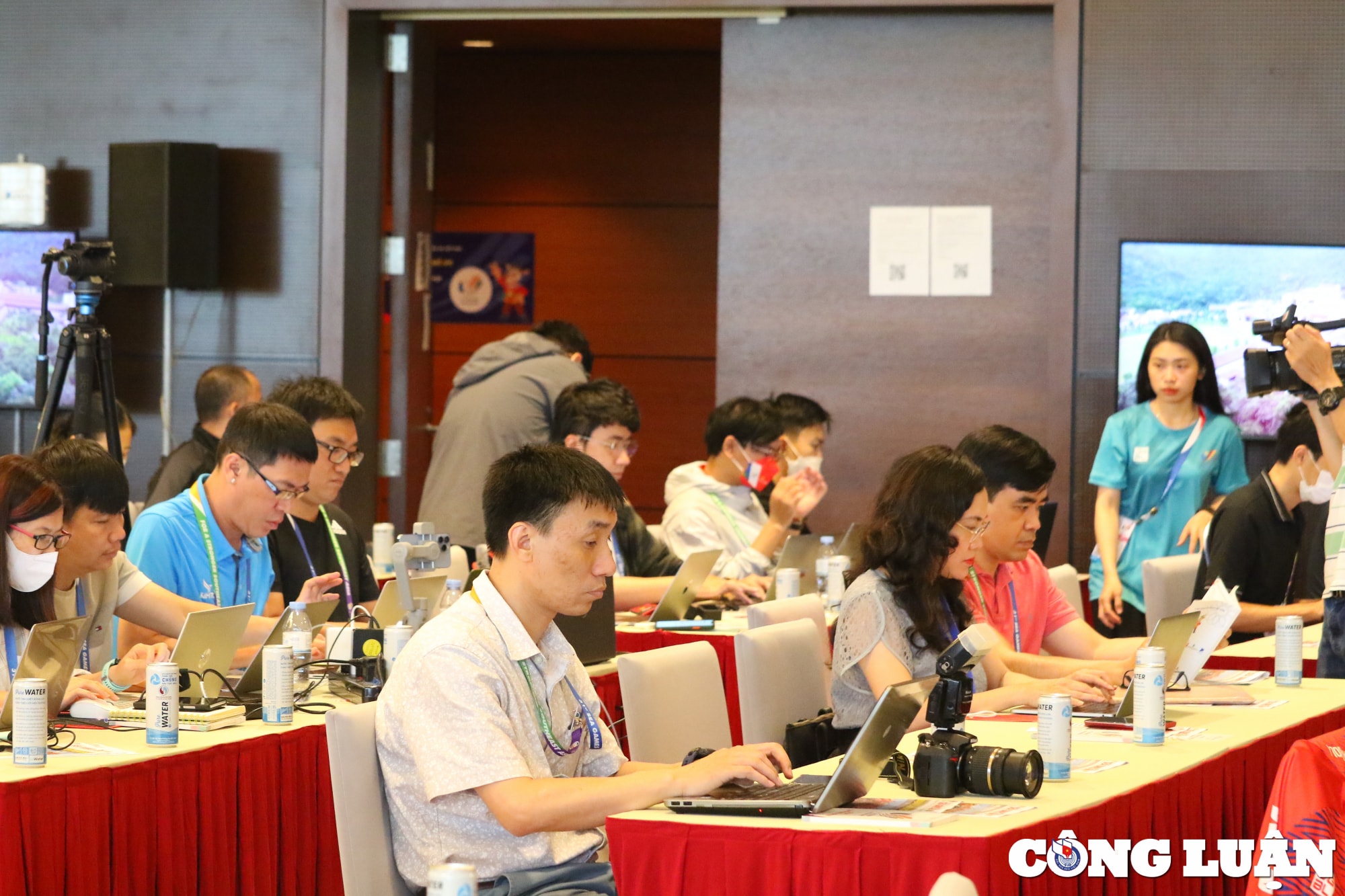 ong tran duc phan sea games 31 dien ra song phang khach quan hinh 2