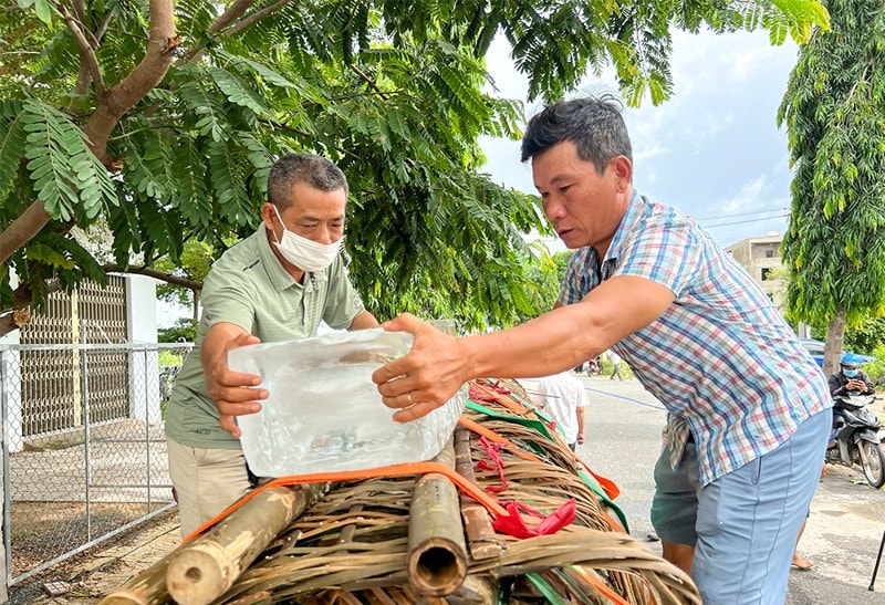 chiem nguong cap banh tet khong lo tai le hoi via ba chua xu nui sam hinh 9