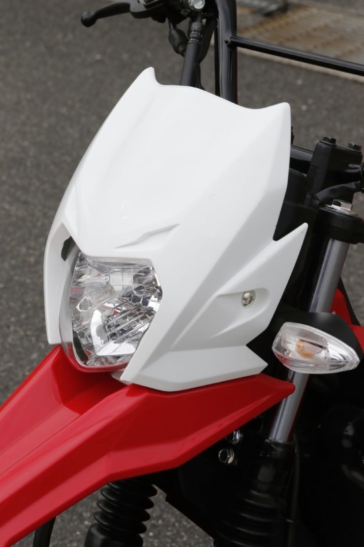 ngam xe con tay co nho 2022 suzuki raider j crossover so huu thiet ke doc dao hinh 7