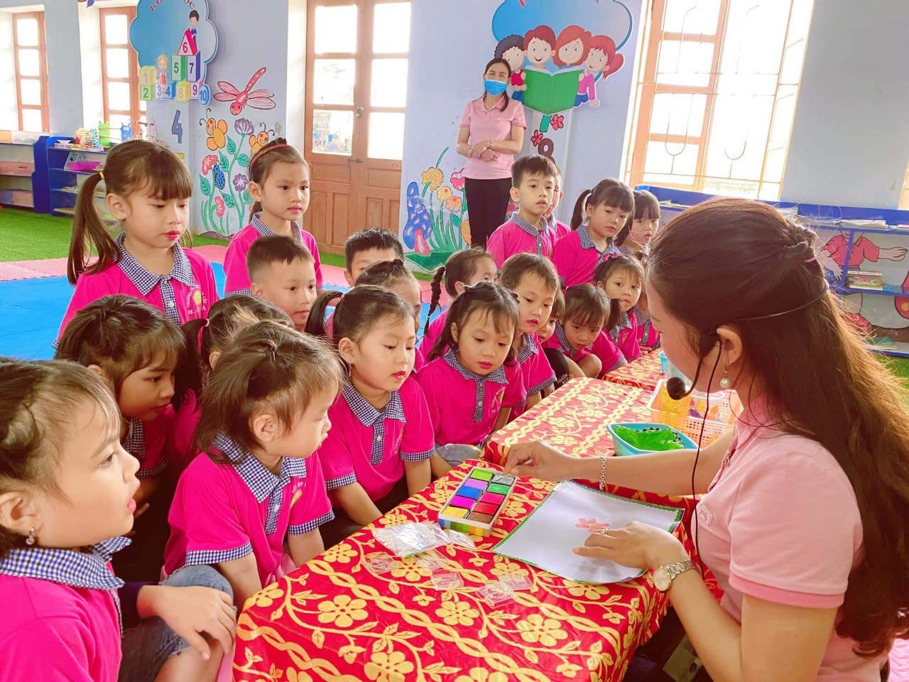 truong mam non thinh loc diem sang trong xay dung truong dat chuan quoc gia hinh 2