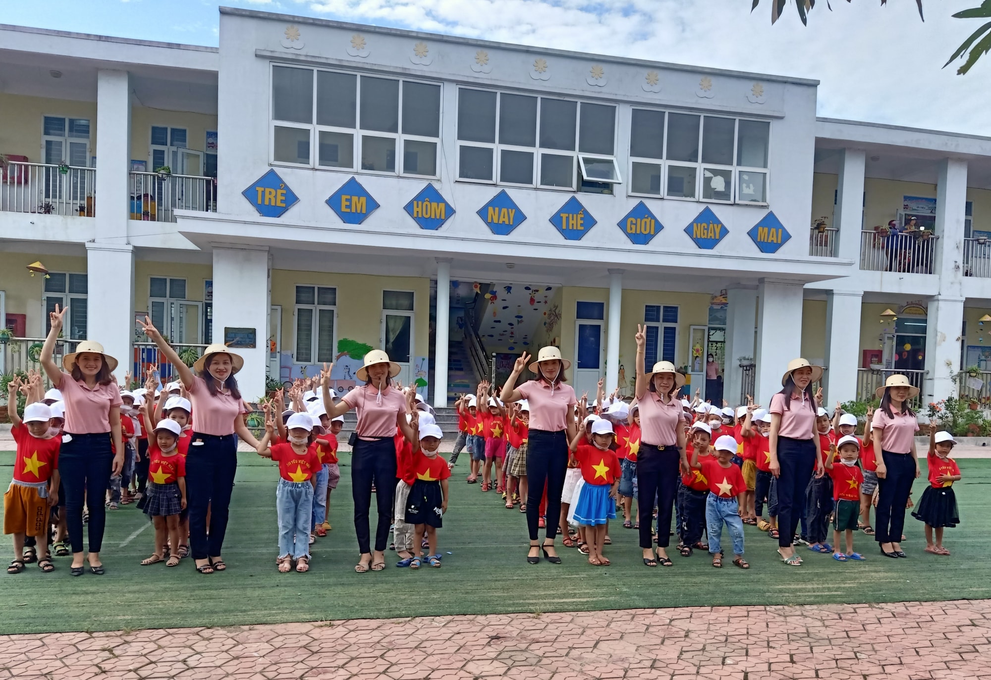 truong mam non thinh loc diem sang trong xay dung truong dat chuan quoc gia hinh 3