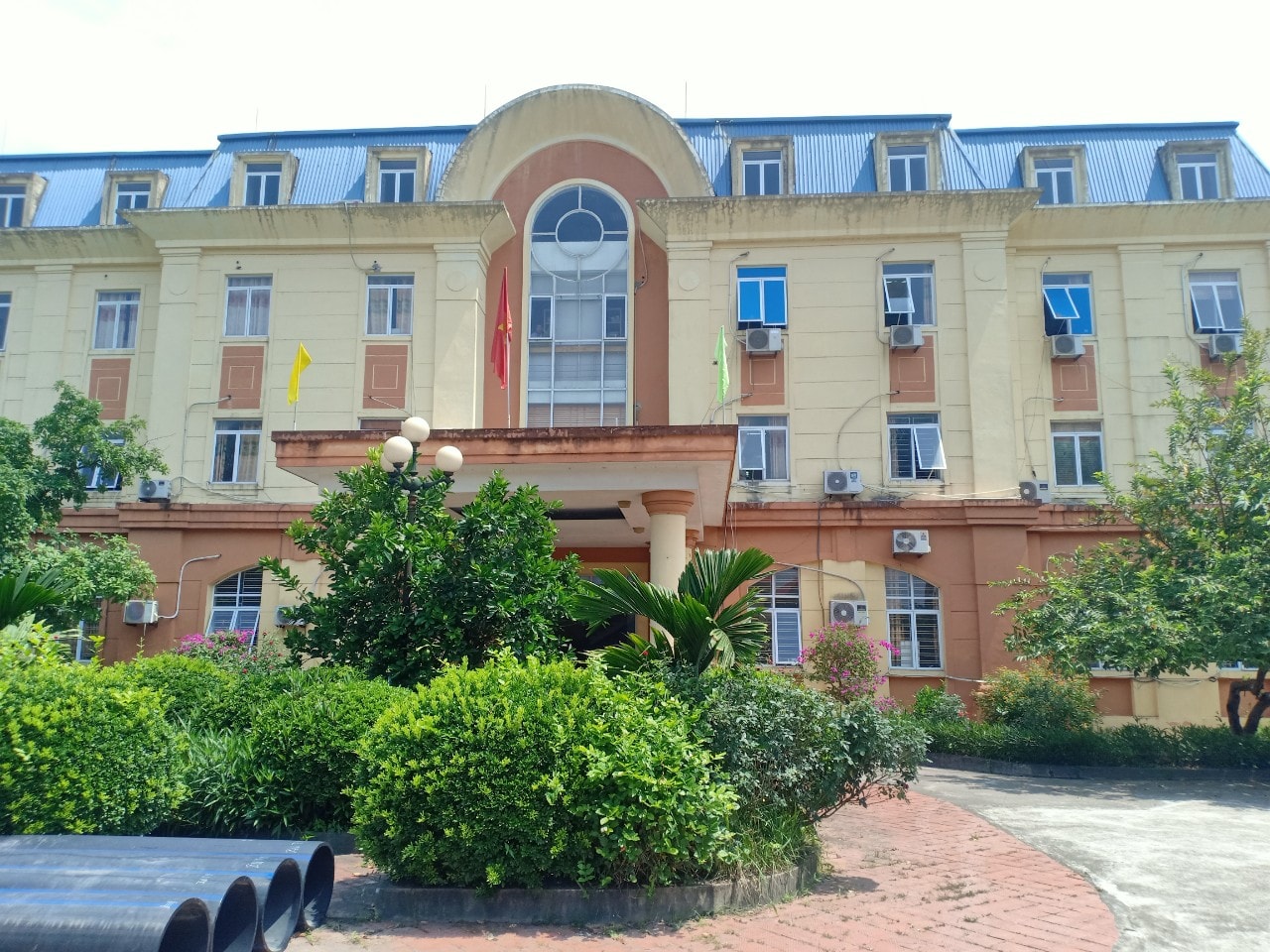 hung yen nhieu goi thau dinh nghi van gian lan trong dau thau hinh 1