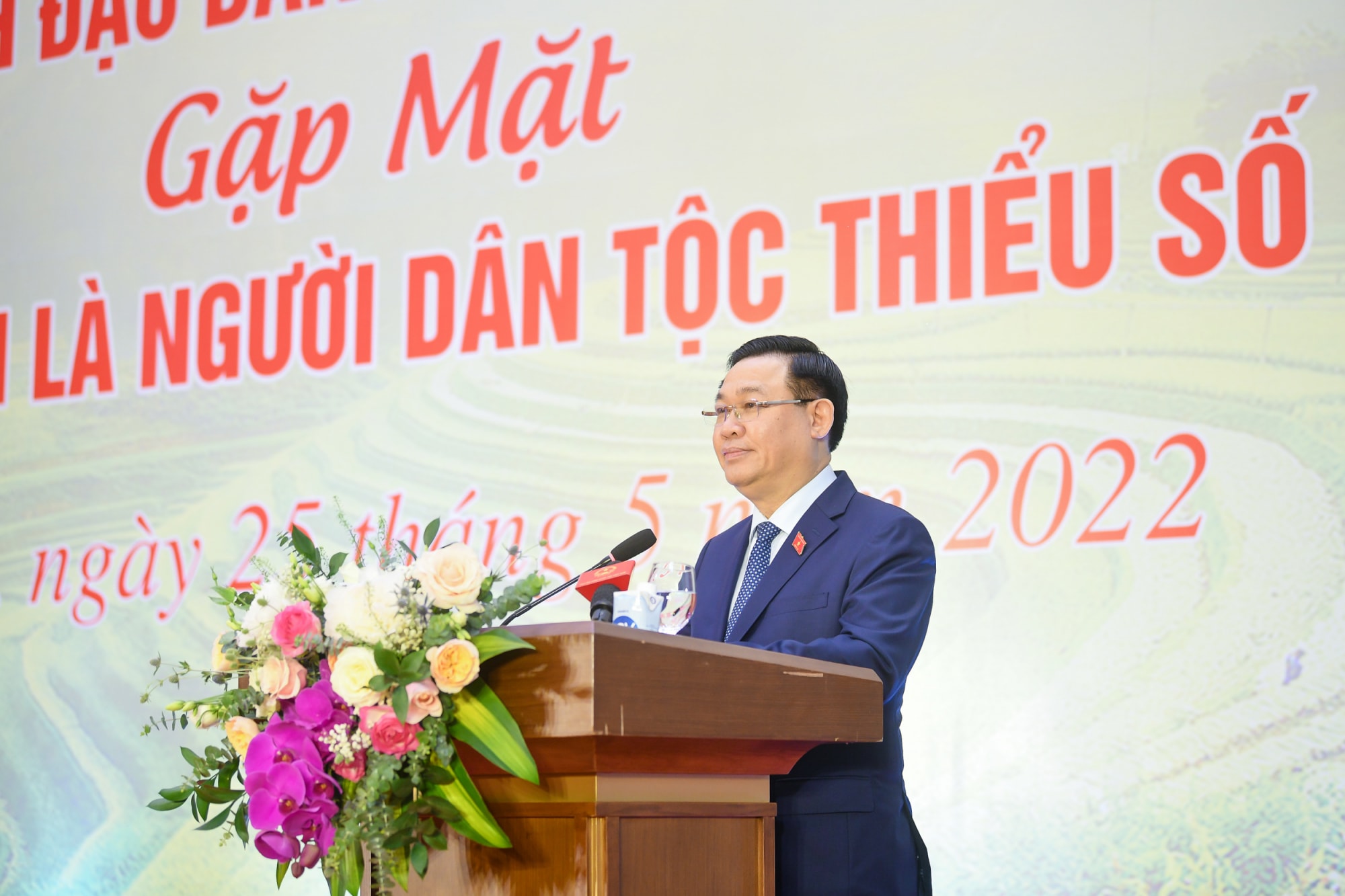 lanh dao dang nha nuoc gap mat dai bieu quoc hoi la dong bao dan toc thieu so hinh 2