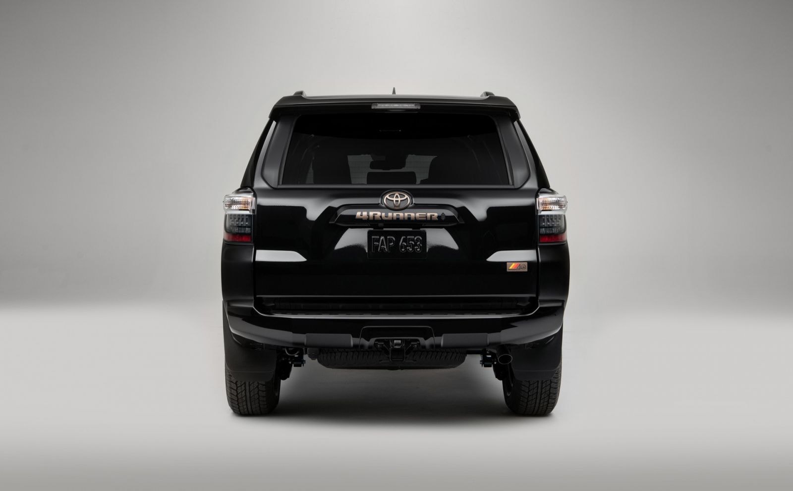 ngam mau xe toyota 4runner phien ban 40th anniversary edition hinh 4