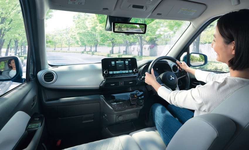 lien doanh nissan mitsubishi trinh lang xe dien gia re thu 2 hinh 3