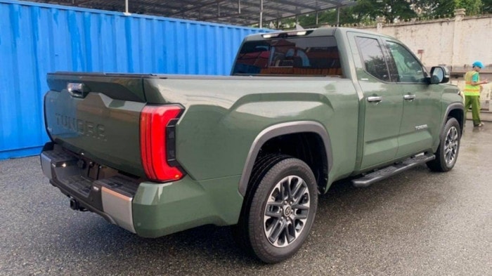 sieu ban tai co lon toyota tundra 2022 phien ban limited ve viet nam hinh 2