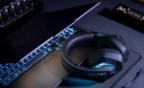 tai nghe choi game khong day lenovo legion h5 ra mat thoi luong pin len den 24 gio hinh 2