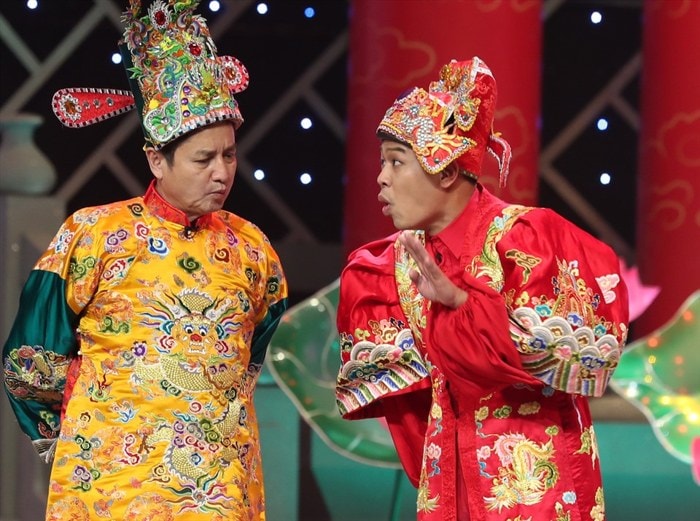 nghe si uu tu chi trung nghi huu duoc moi lam co van nha hat tuoi tre hinh 4