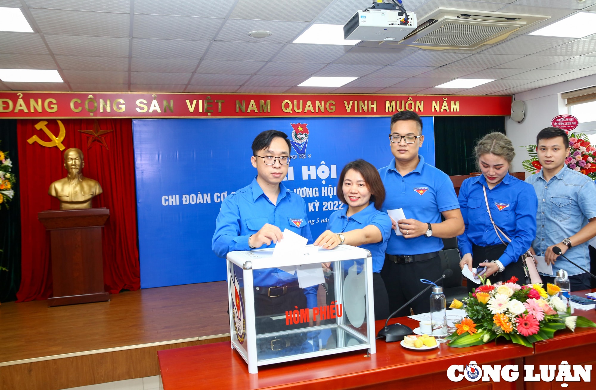 phat huy vai tro xung kich sang tao tinh nguyen cua tuoi tre hinh 9