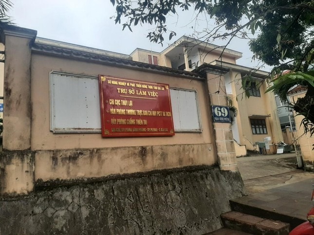 mua ban trai phep hoa don cuu chi cuc truong o gia lai bi khoi to hinh 1