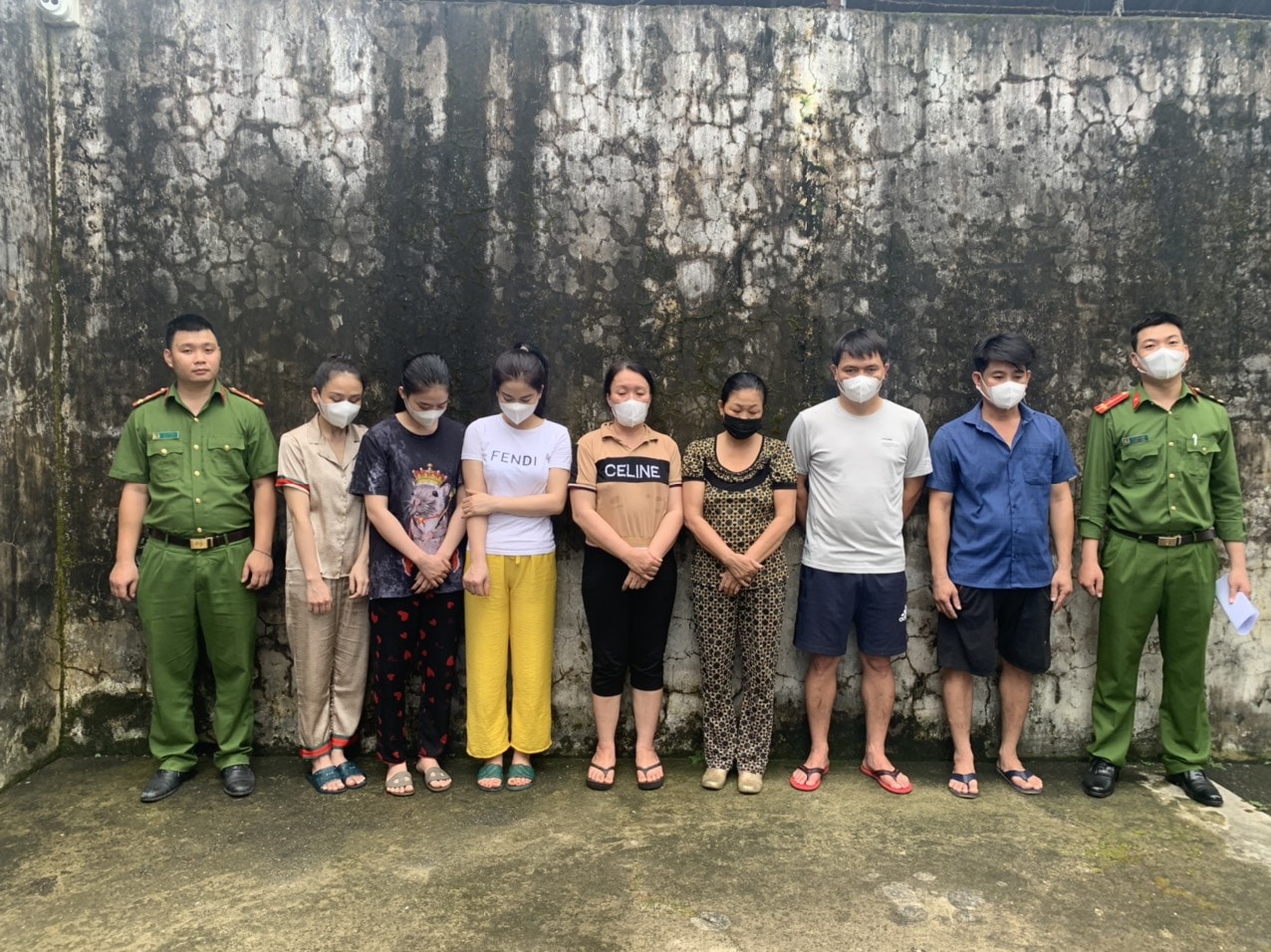 tam giu hinh su 7 doi tuong ghi lo de voi so tien giao dich hon 10 ti dong hinh 1