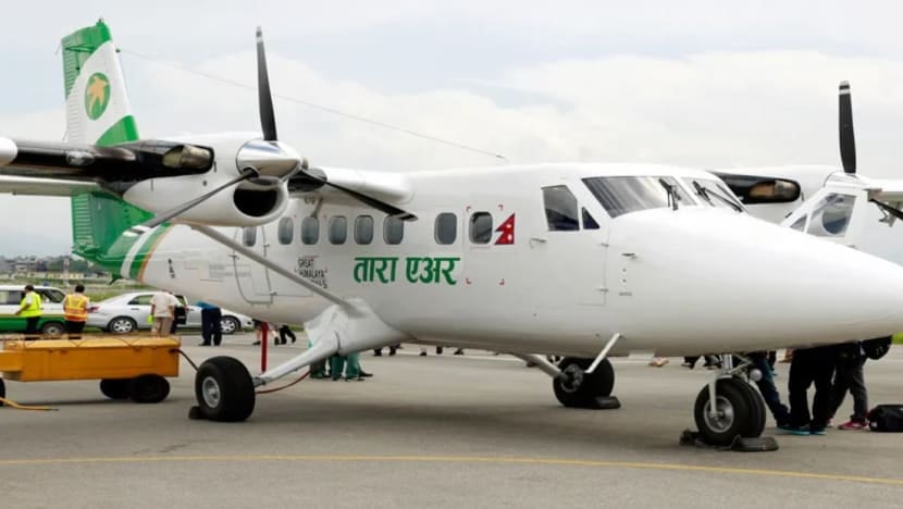 may bay cho 22 nguoi mat tich o nepal hinh 1