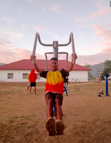 4 vdv gianh huy chuong lich su cho timor leste duoc nhan hoc bong hinh 2