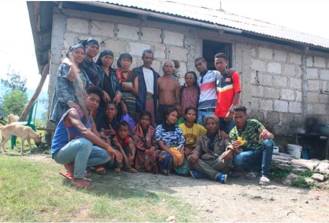4 vdv gianh huy chuong lich su cho timor leste duoc nhan hoc bong hinh 3
