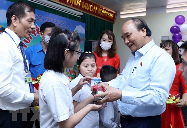 chu tich nuoc bao ve giao duc tre em la van de co tinh chien luoc lau dai cua dat nuoc hinh 1