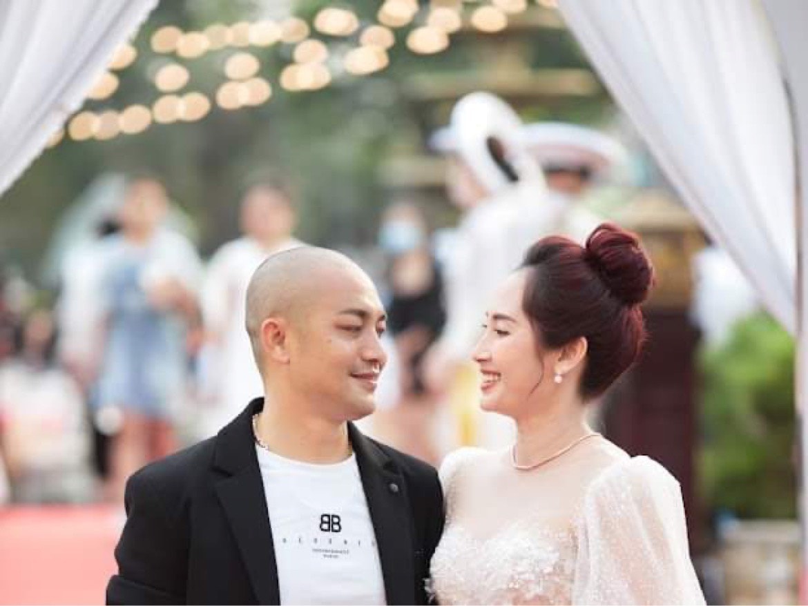 can canh cong vien cua dai gia buon lon co truc thang du thuyen tuong dat vang hinh 1