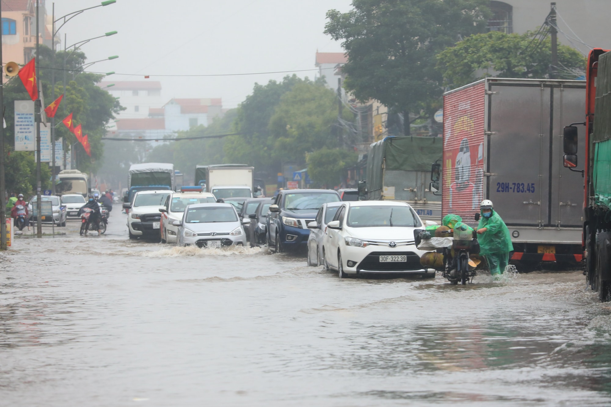 ha noi cu mua lai ngap khong nen chi do tai troi hinh 2