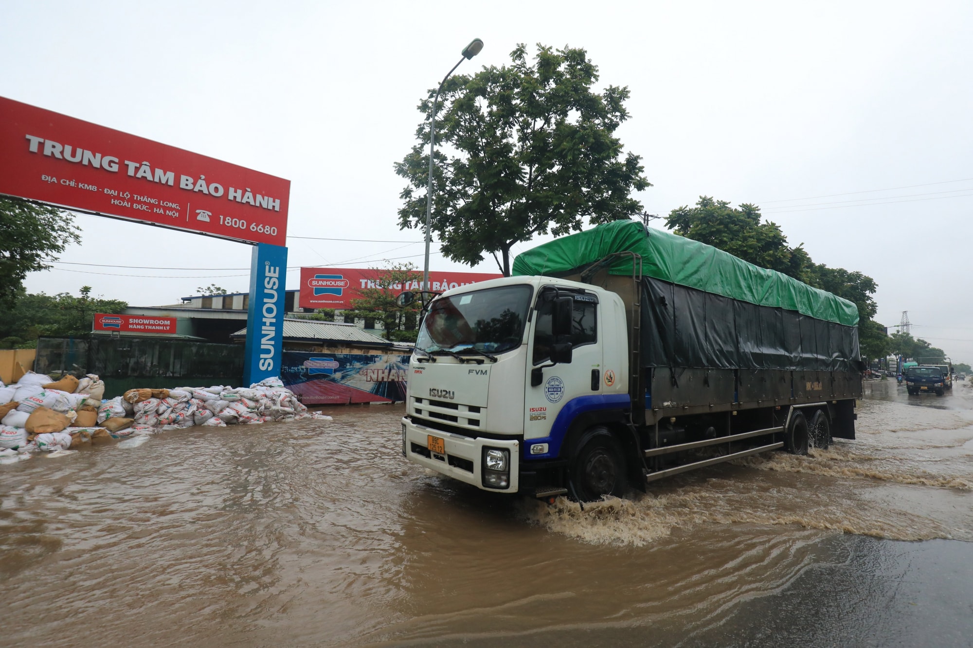 ha noi cu mua lai ngap khong nen chi do tai troi hinh 3