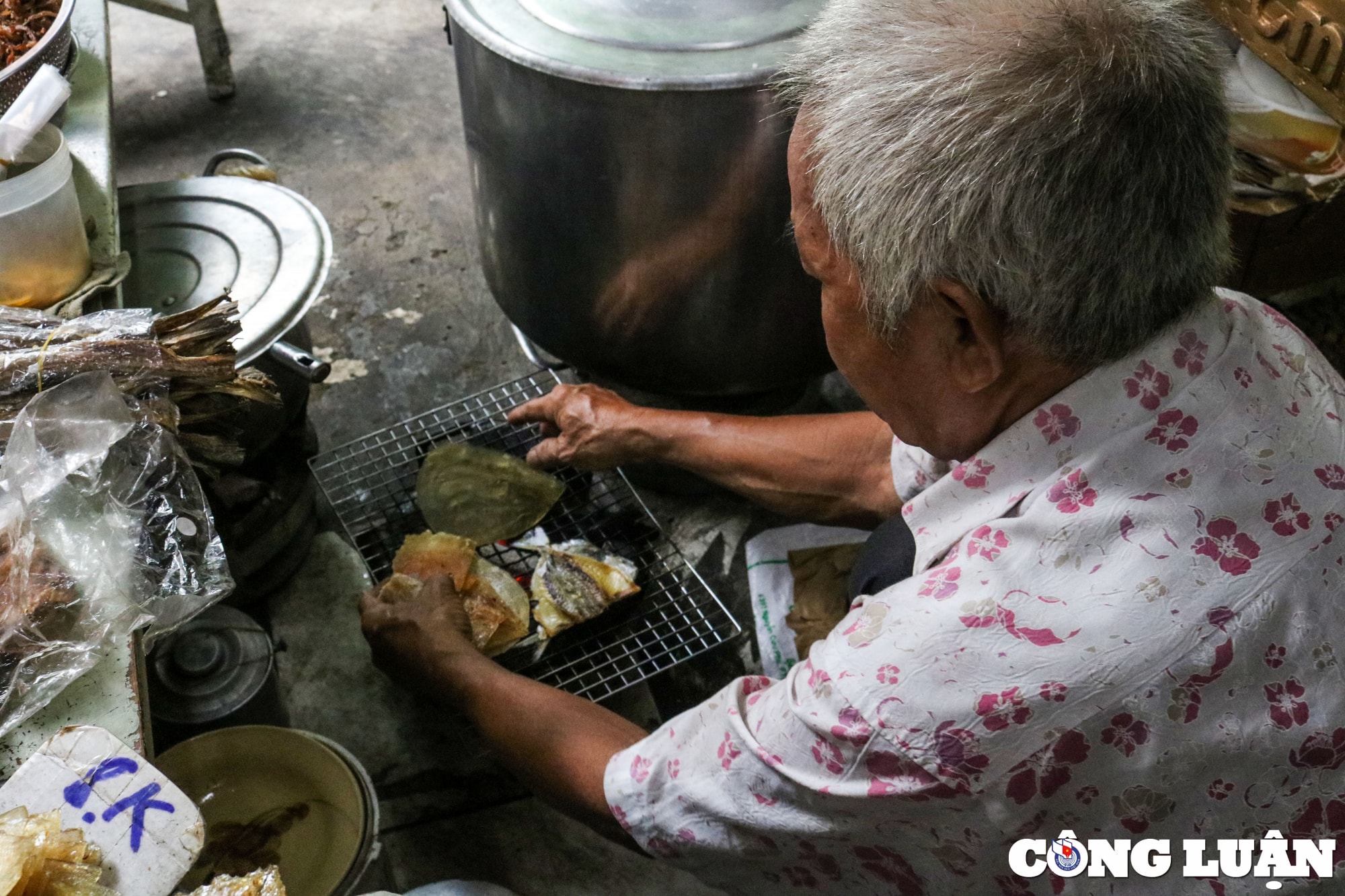 tp hcm co mot quan chao 1000 dong o thoi bao gia hinh 17