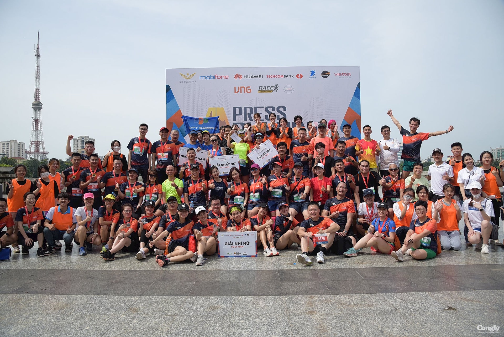 ha noi 200 phong vien bao chi du giai chay press running marathon hinh 1