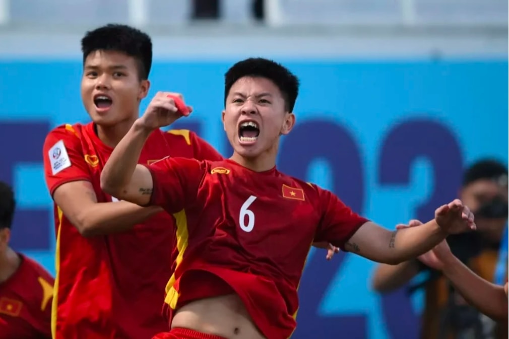 tuyen u23 viet nam lam nen lich su truoc han quoc sau 16 nam hinh 3
