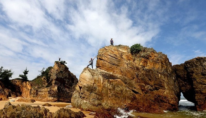 ngam bai bien hoang so day da nhay o quang binh hinh 4