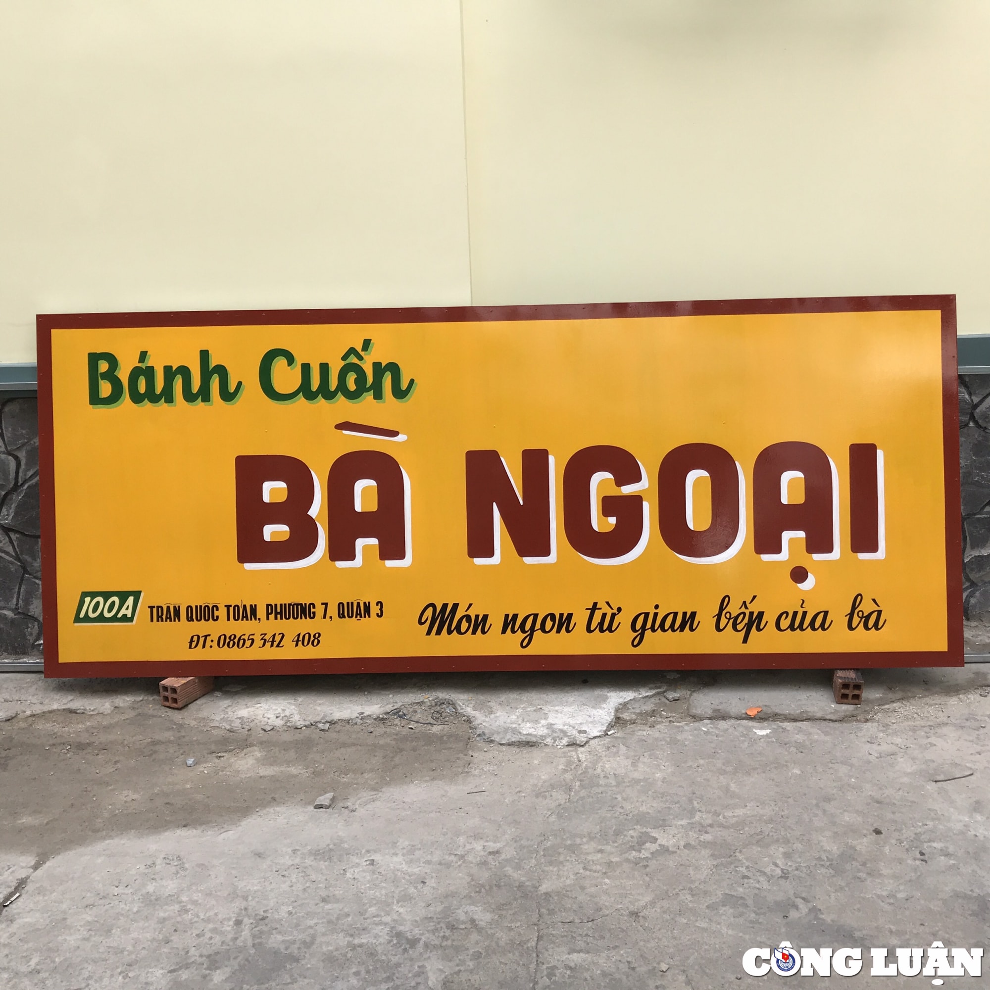 luu giu hoi uc sai gon xua qua bang hieu ve tay cua chang trai 8x hinh 11