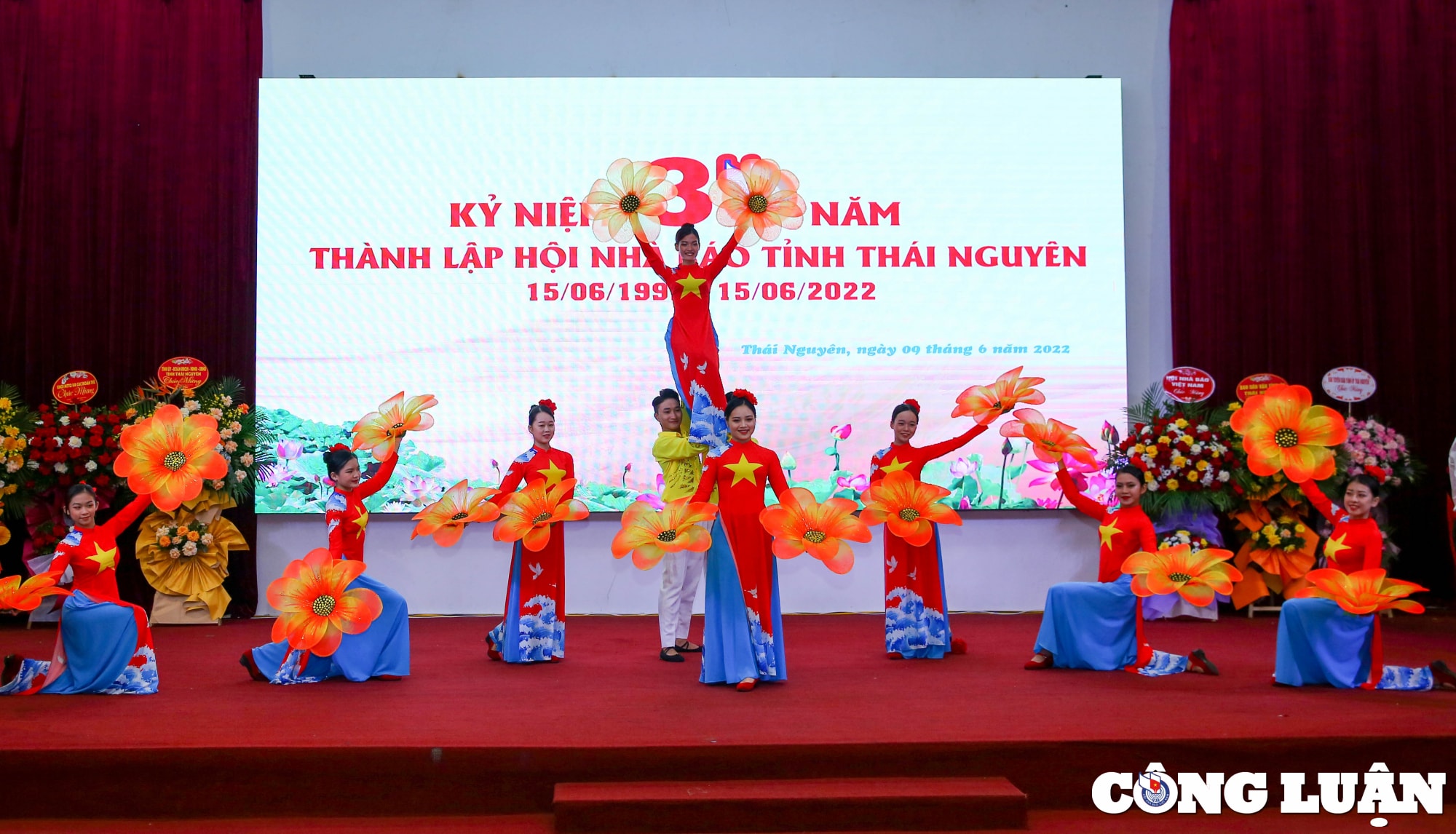 hoi nha bao tinh thai nguyen 30 nam xay dung phat trien nhan len niem tu hao hinh 1