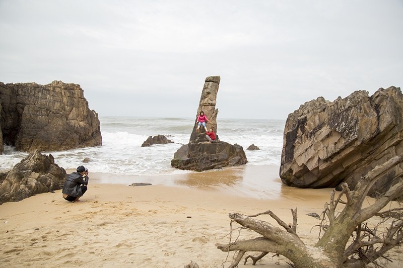 ngam bai bien hoang so day da nhay o quang binh hinh 1